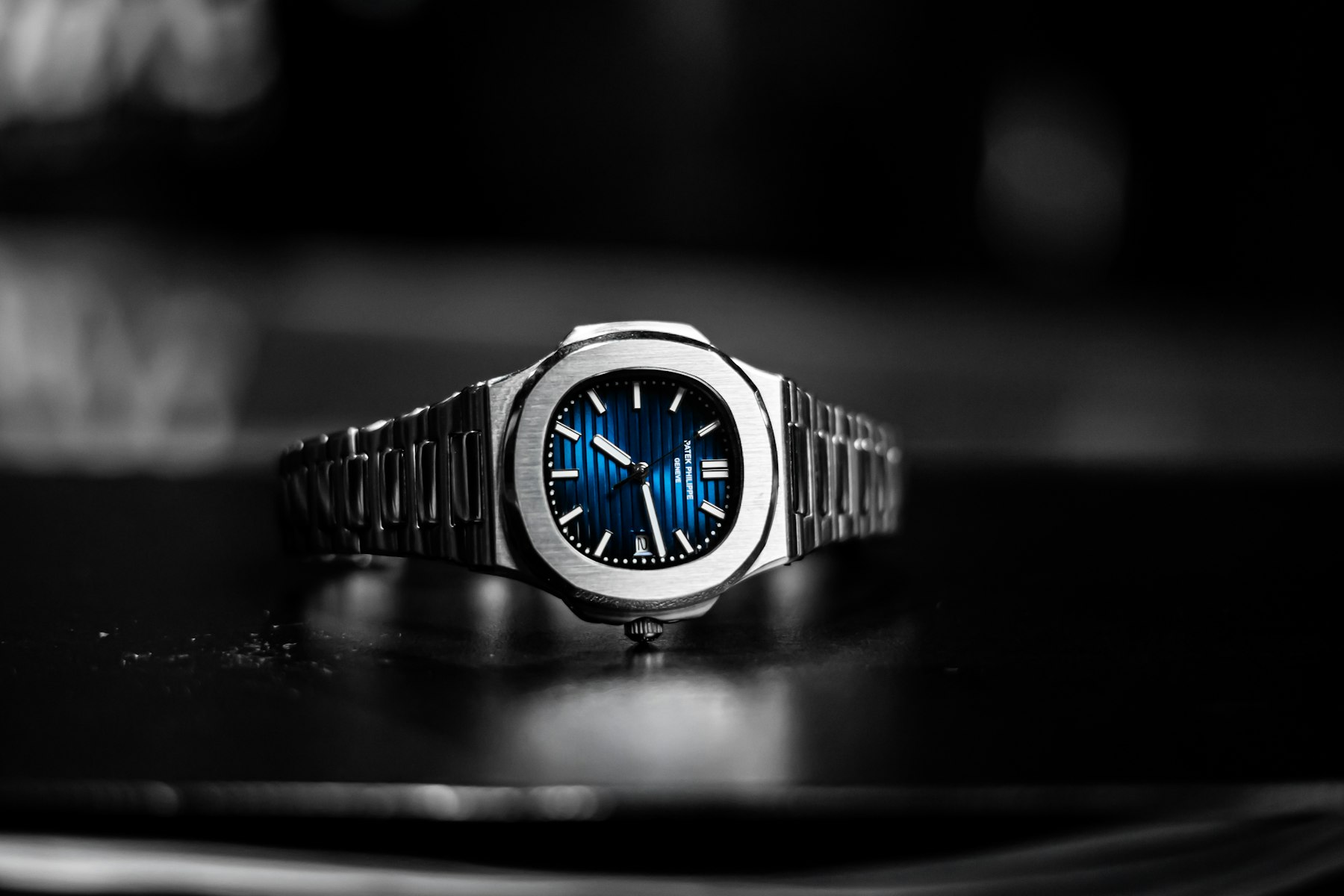 GMT