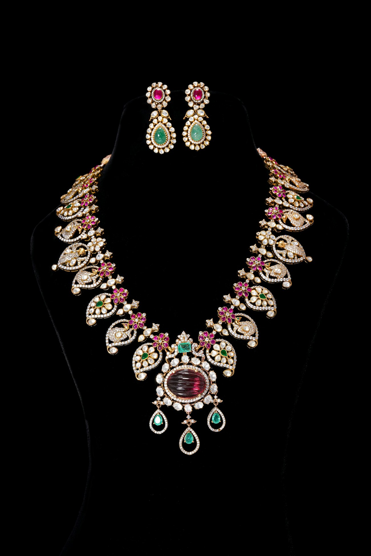 Magnificent Jewels