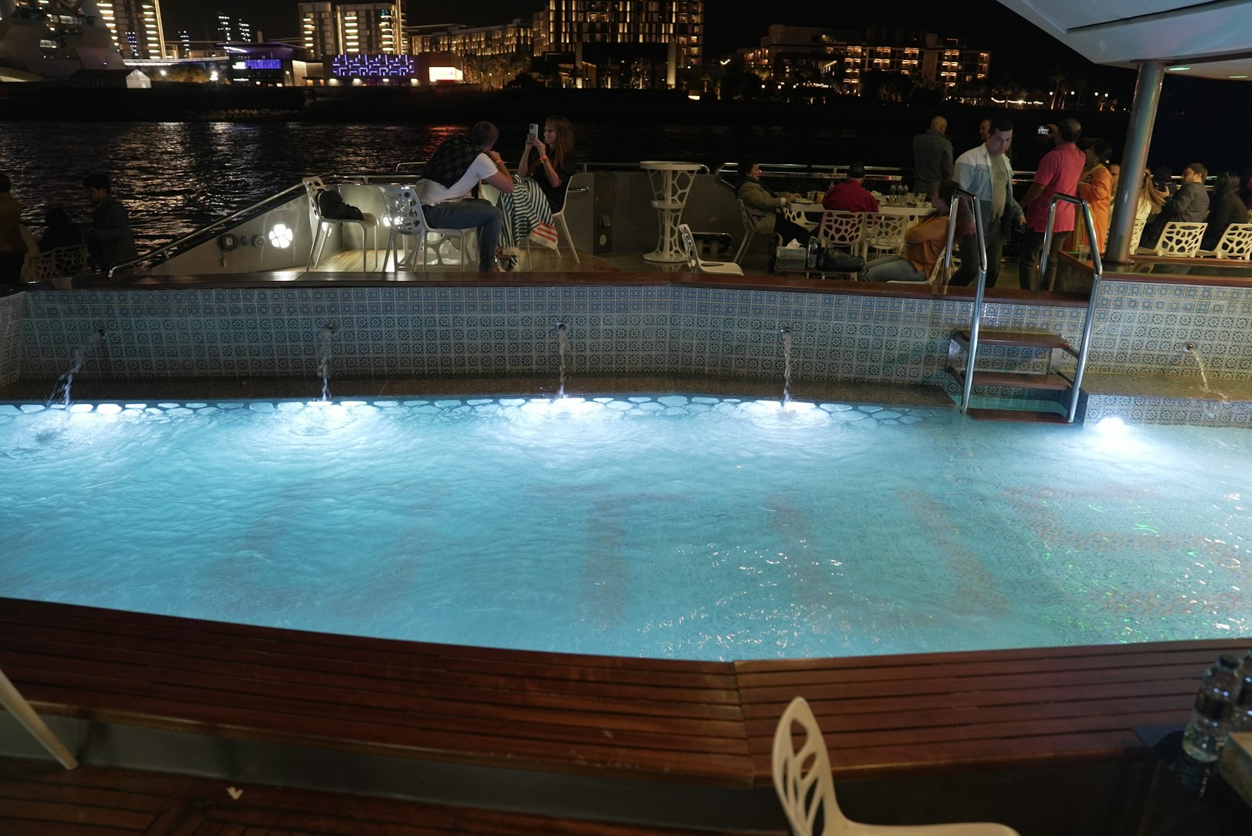 Lower deck