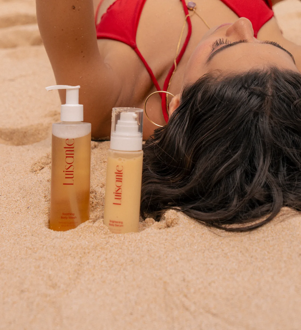 Bodycare Duo on the sand